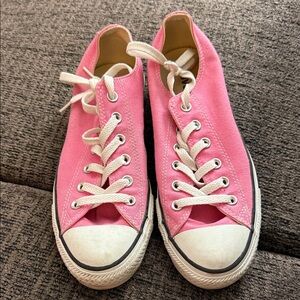 Pink converse